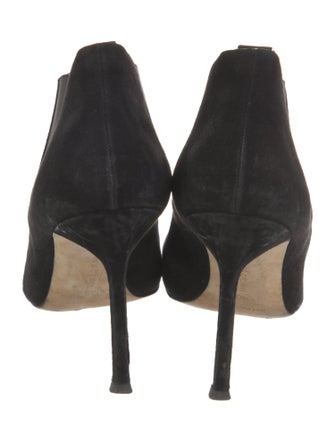 Manolo Blahnik Tungade Suede Mules