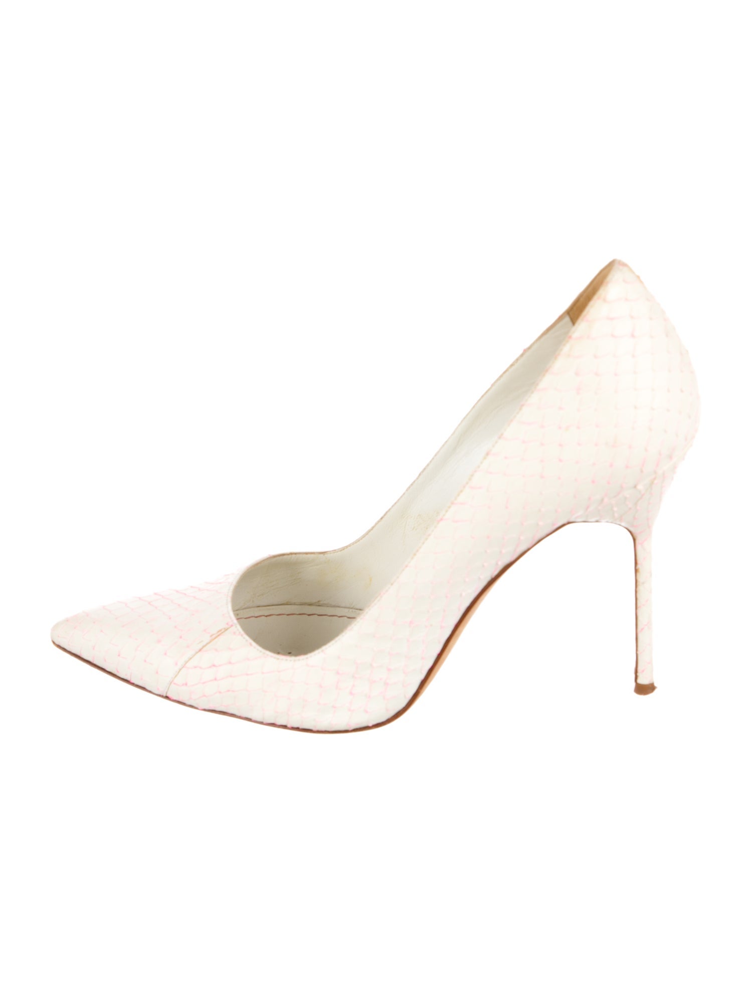 Manolo Blahnik BB Leather Pumps