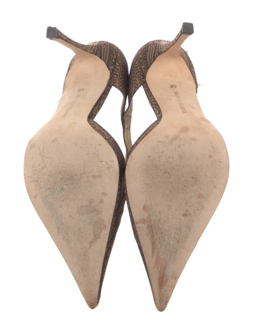 Manolo Blahnik Printed D'Orsay Pumps