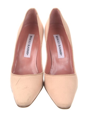 Manolo Blahnik Pumps