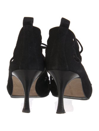 Manolo Blahnik Gongola Suede Pumps