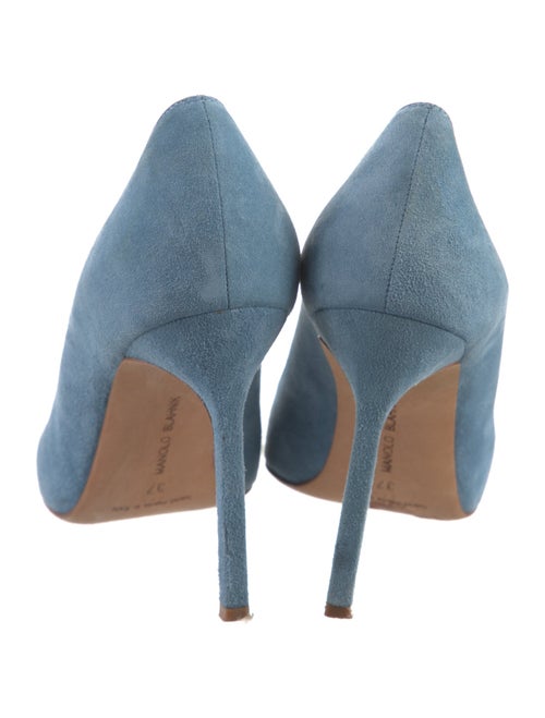 Manolo Blahnik Suede Pumps