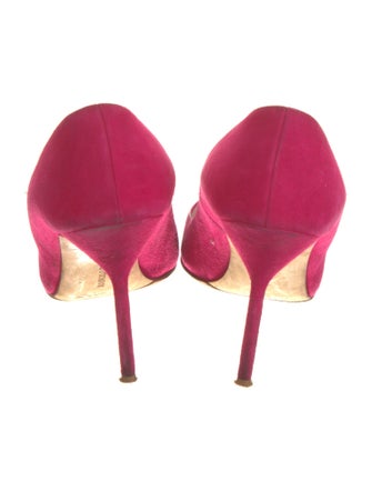 Manolo Blahnik Suede Pumps