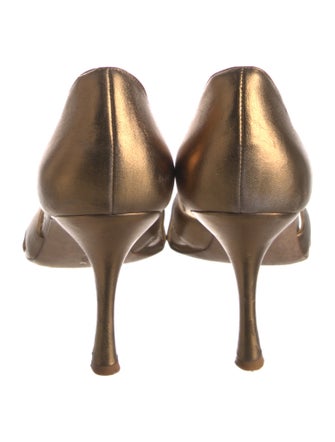 Manolo Blahnik Leather Cutout Accent D'Orsay Pumps