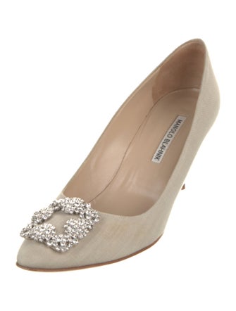 Manolo Blahnik Hangisi Satin Pumps