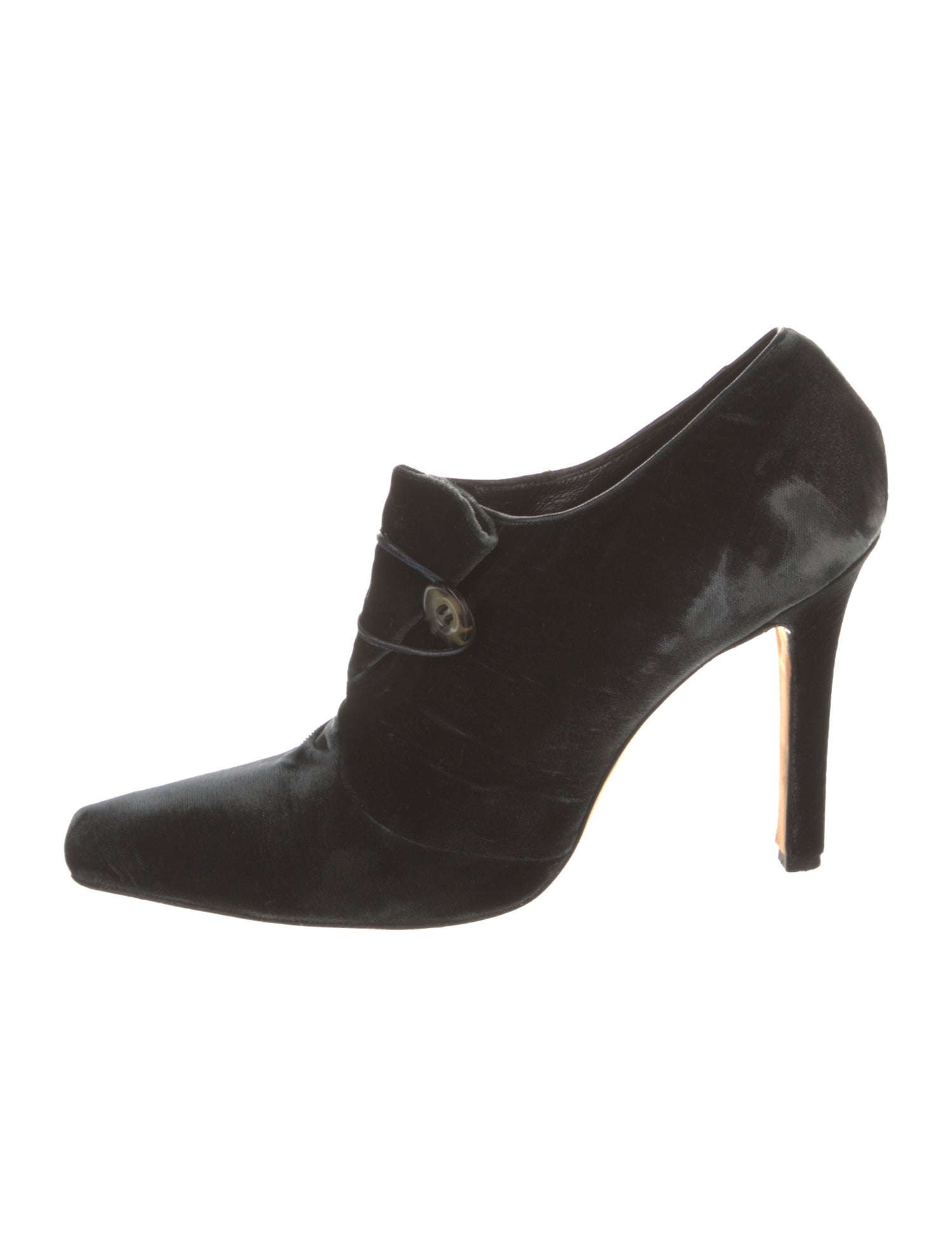 Manolo Blahnik Velvet Pumps