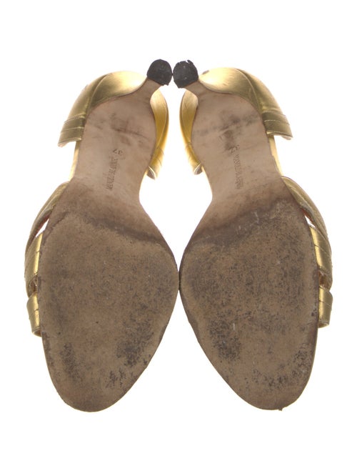 Manolo Blahnik Leather D'Orsay Pumps