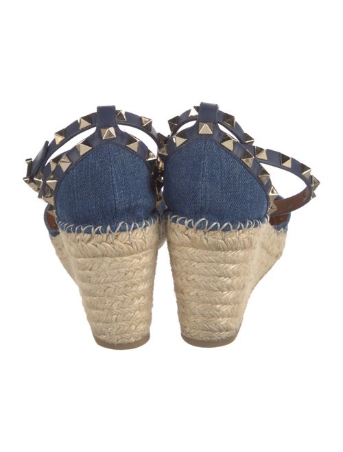 Manolo Blahnik Denim Whipstitch Trim D'Orsay Pumps