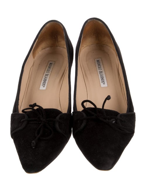 Manolo Blahnik Suede Bow Accents Pumps