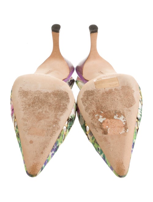 Manolo Blahnik Floral Print Slingback Pumps