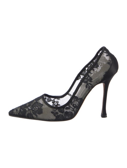 Manolo Blahnik Lace Lace Pattern Pumps
