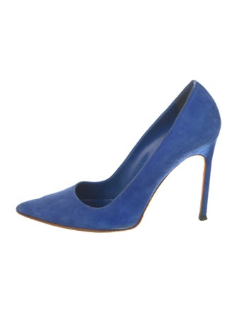 Manolo Blahnik Suede Pumps
