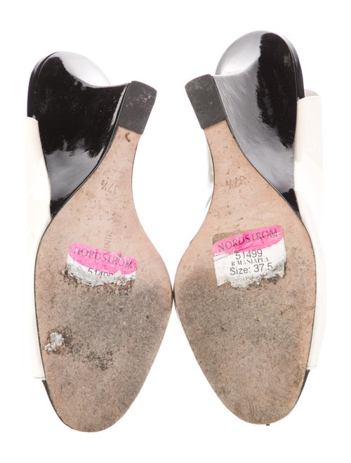 Manolo Blahnik Leather Slingback Sandals