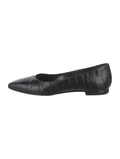 Manolo Blahnik Leather Flats