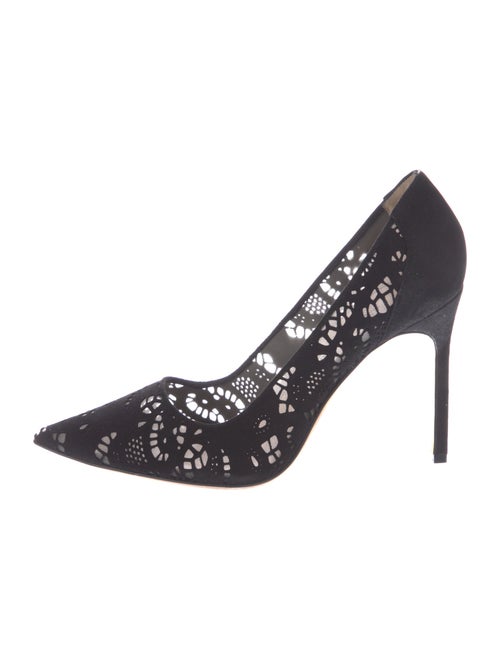 Manolo Blahnik Lace Crystal Embellishments Pumps