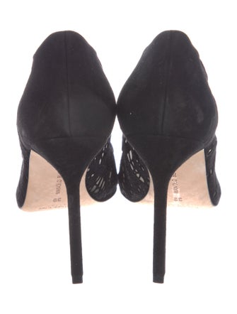 Manolo Blahnik Lace Crystal Embellishments Pumps