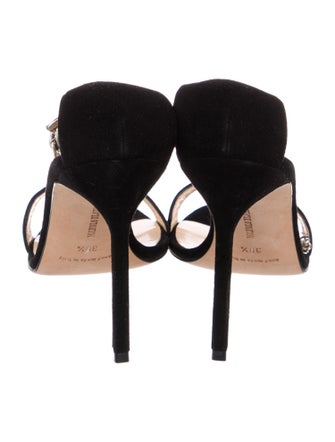 Manolo Blahnik Leather Chain-Link Accents D'Orsay Pumps