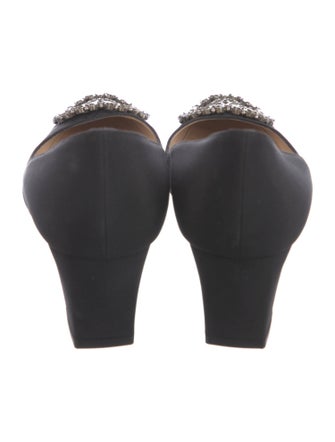 Manolo Blahnik Crystal Embellishments Pumps