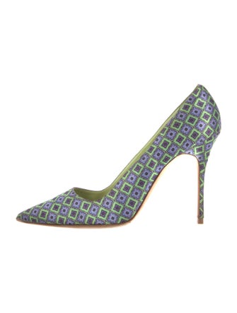 Manolo Blahnik Satin Printed Pumps