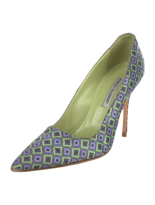 Manolo Blahnik Satin Printed Pumps