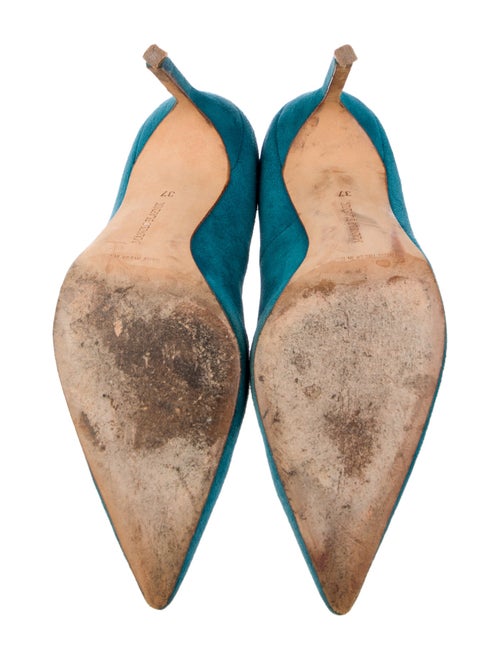 Manolo Blahnik Suede Pumps
