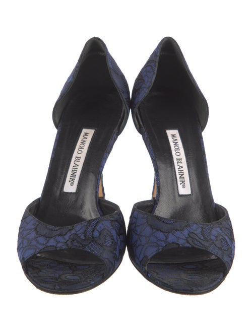 Manolo Blahnik Lace Lace Pattern D'Orsay Pumps