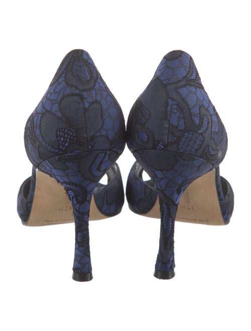 Manolo Blahnik Lace Lace Pattern D'Orsay Pumps
