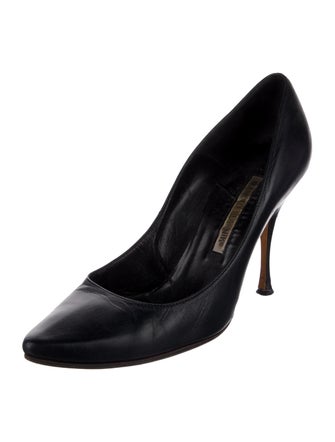 Manolo Blahnik Leather Pumps