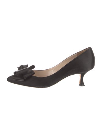 Manolo Blahnik Satin Bow Accents Pumps