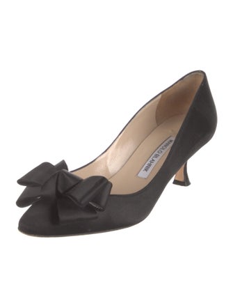 Manolo Blahnik Satin Bow Accents Pumps