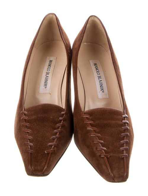 Manolo Blahnik Suede Whipstitch Trim Pumps