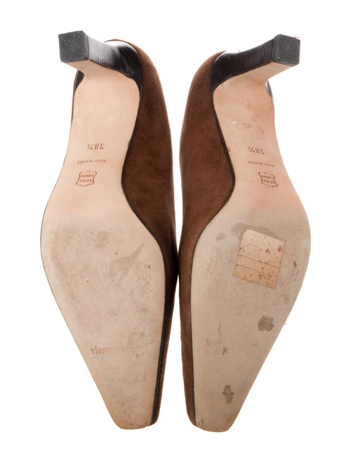Manolo Blahnik Suede Whipstitch Trim Pumps