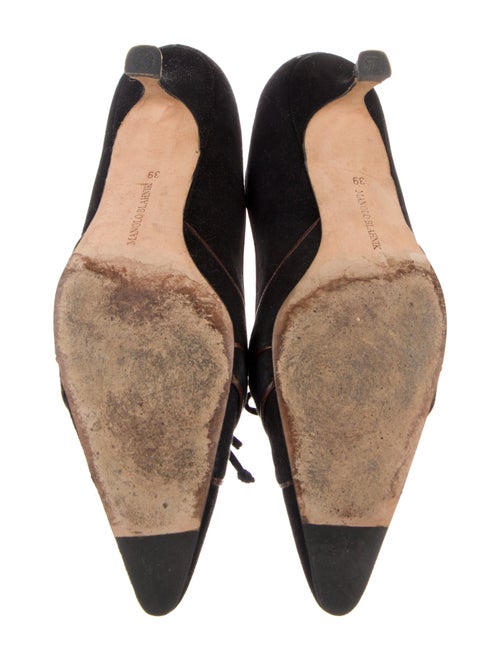 Manolo Blahnik Suede Pumps