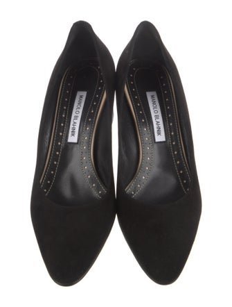 Manolo Blahnik Suede Pumps