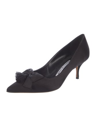 Manolo Blahnik Satin Bow Accents Pumps
