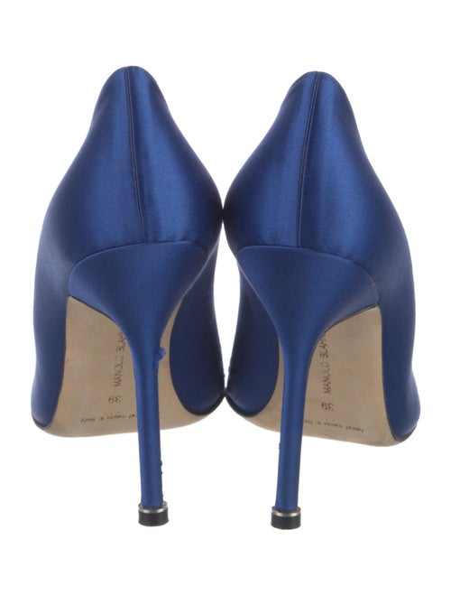 Manolo Blahnik Satin Crystal Embellishments Pumps