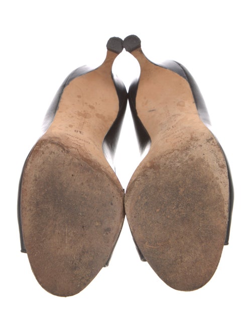 Manolo Blahnik Leather Pumps