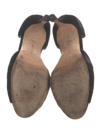 Manolo Blahnik Velvet Crystal Embellishments Sandals