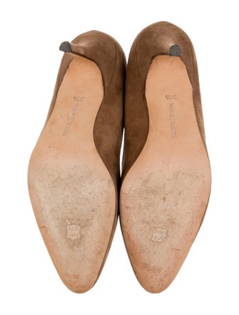 Manolo Blahnik Suede Pumps