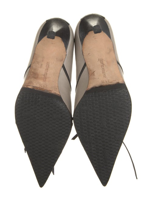 Manolo Blahnik Leather Bow Accents Pumps