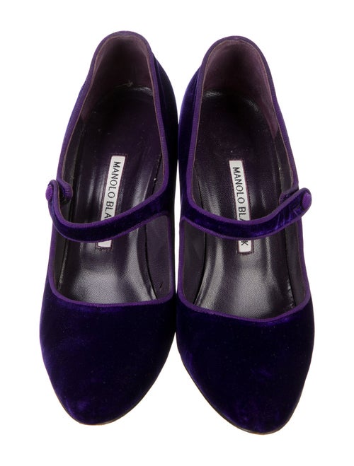 Manolo Blahnik Velvet Pumps