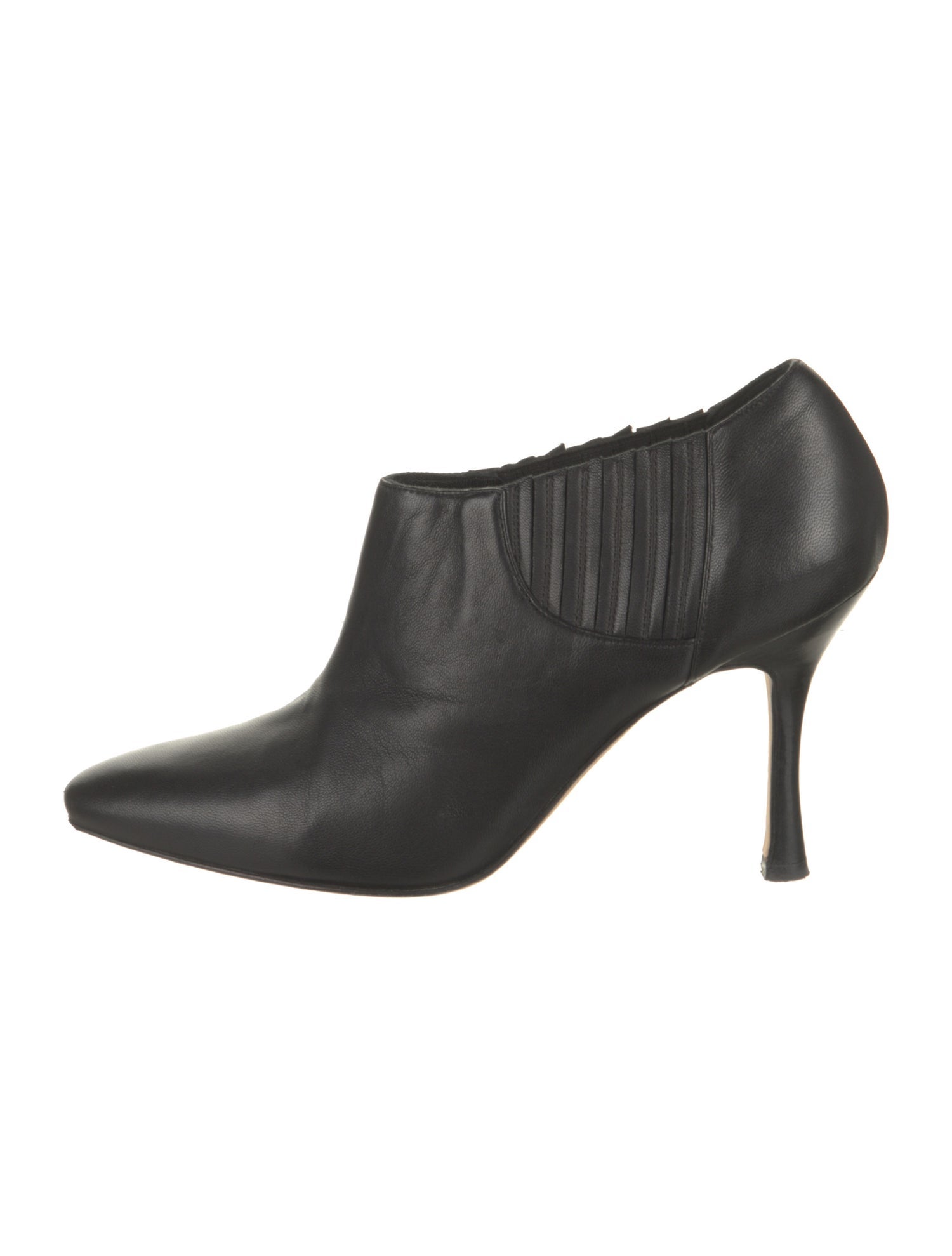 Manolo Blahnik Leather Mesh Accents Pumps