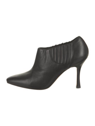 Manolo Blahnik Leather Mesh Accents Pumps