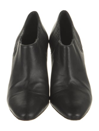 Manolo Blahnik Leather Mesh Accents Pumps