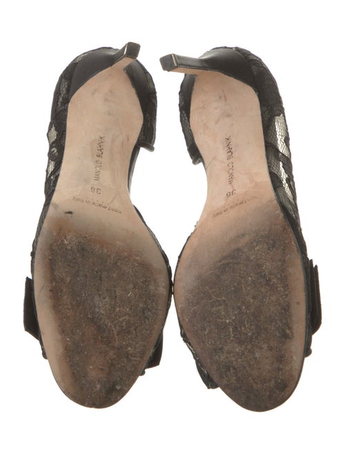 Manolo Blahnik Lace Lace Pattern D'Orsay Pumps