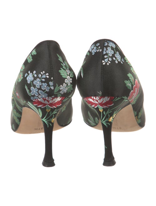 Manolo Blahnik Satin Lace Pattern Pumps