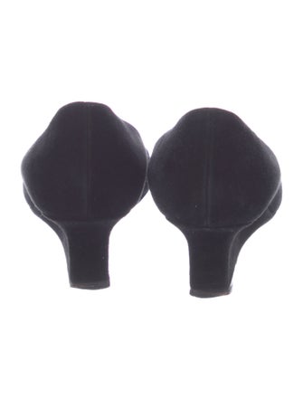 Manolo Blahnik Suede Flats