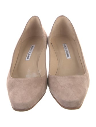 Manolo Blahnik Suede Pumps