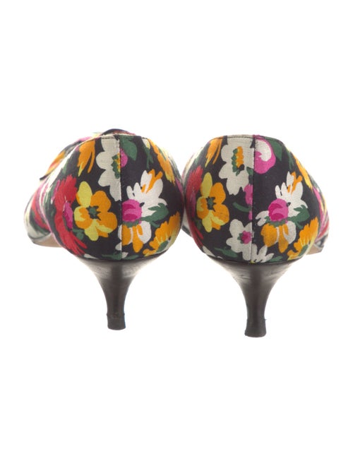 Manolo Blahnik Floral Print Pumps