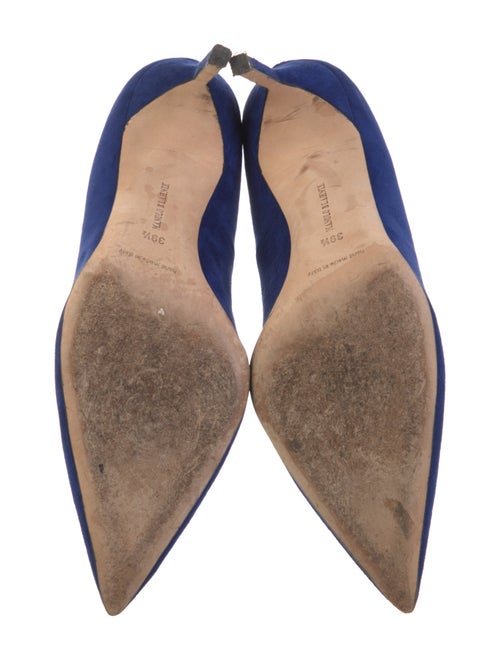 Manolo Blahnik Suede Pumps